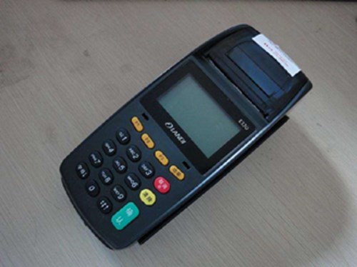 信用卡用Pos机套现有利息吗？